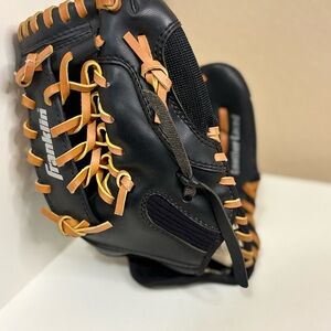 Franklin RTP Series Baseball Glove Savage Crafted 123 Youth Mitt